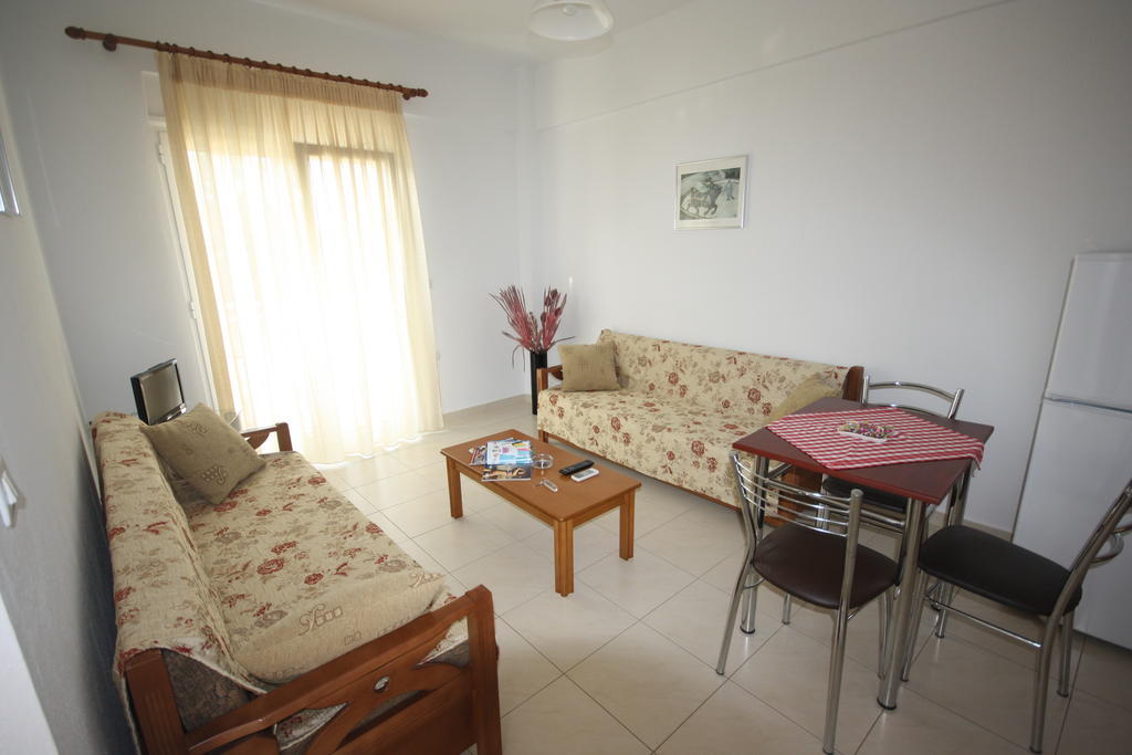 Pavloudis Apartments بساكوذيا الغرفة الصورة